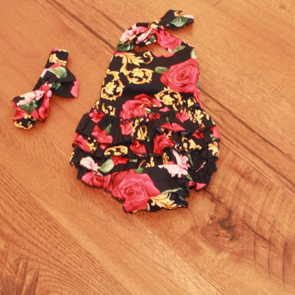 Baby girl romper - Picture 3 of 3